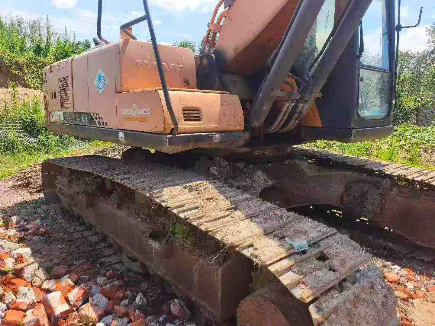 Buy Sany SY215C Used Excavator / 2 Buy Sany SY215C Used Excavator / 2