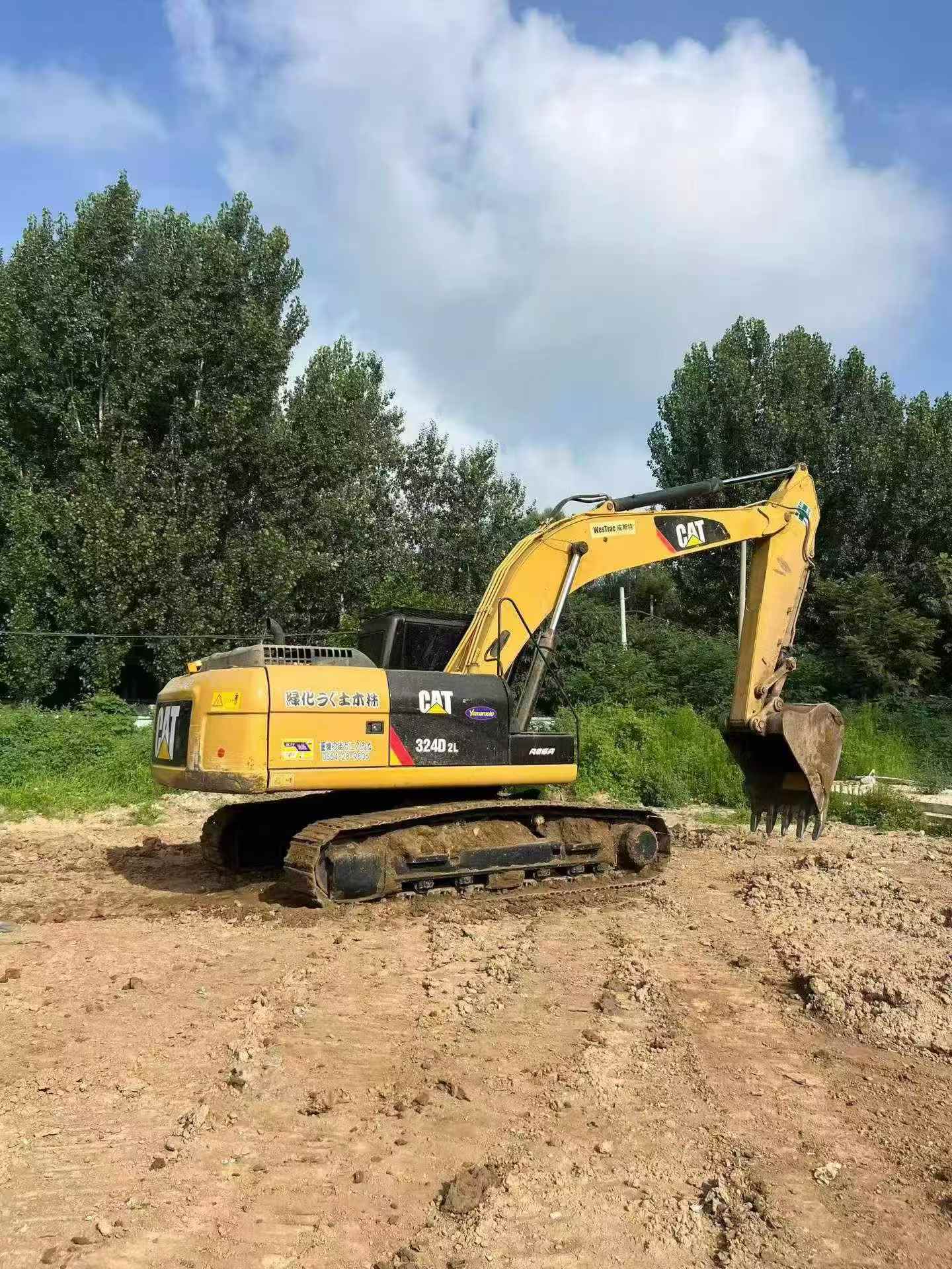 Buy Caterpillar 324D Used Excavator / 1