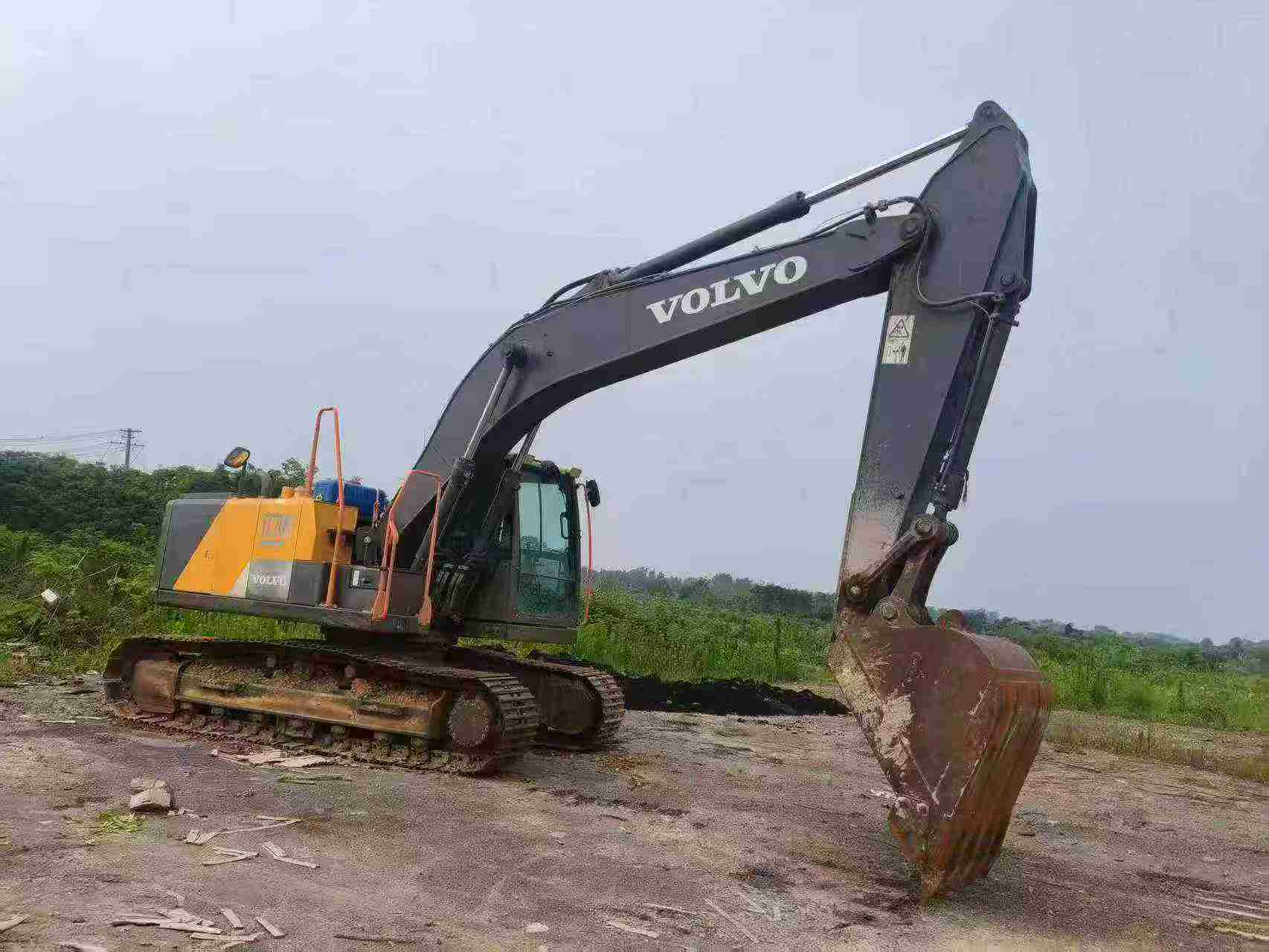 Buy Volvo Used Excavator / 4 Buy Volvo Used Excavator / 4