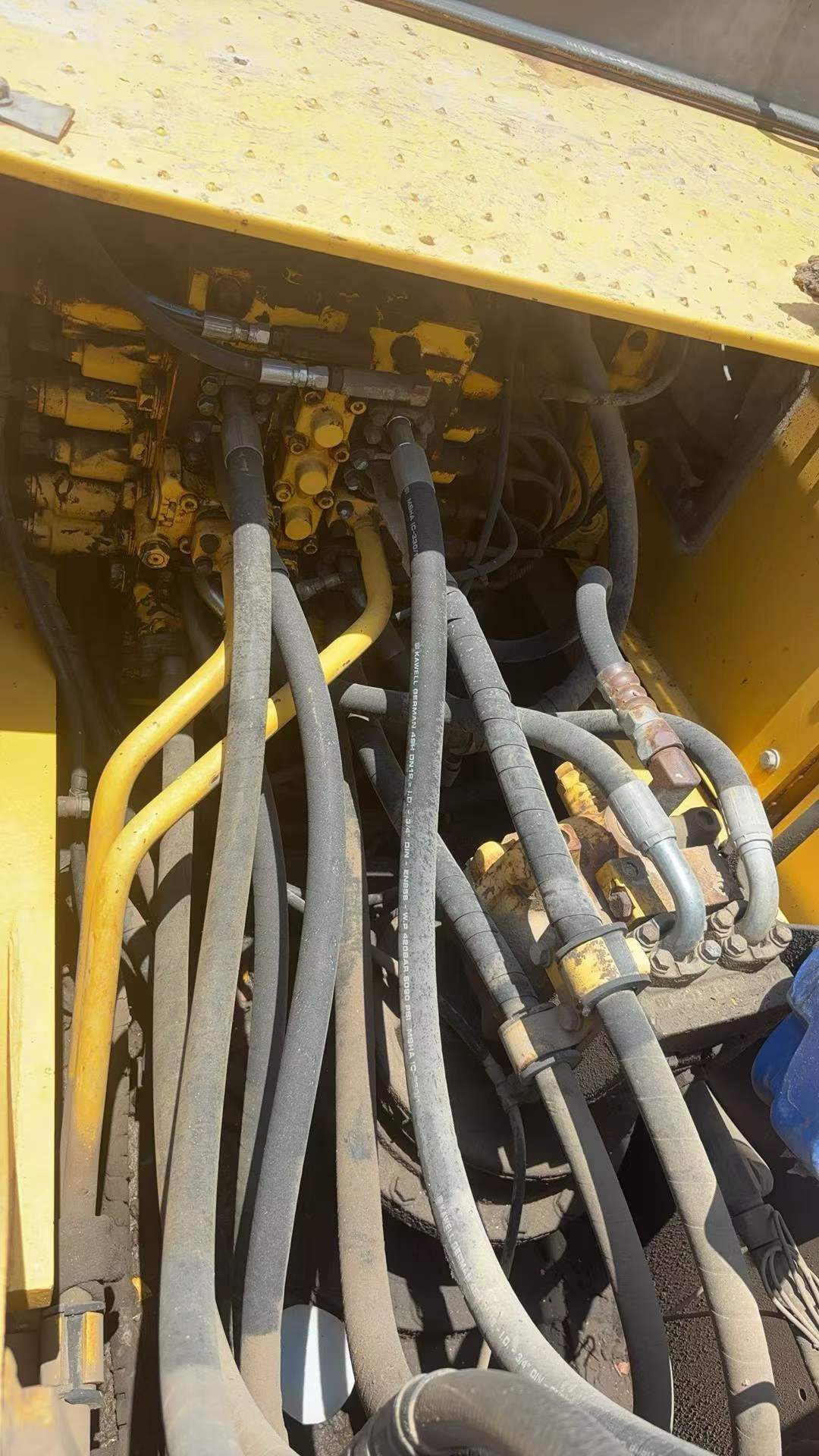 Buy Komatsu PC200 Used Excavator / 8 Buy Komatsu PC200 Used Excavator / 8