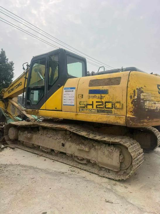 Buy Sumitomo SH200A5 Used Excavator / 1
