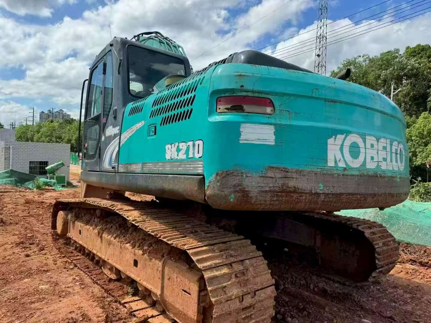 Buy Kobelco SK210 Used Excavator / 3 Buy Kobelco SK210 Used Excavator / 3