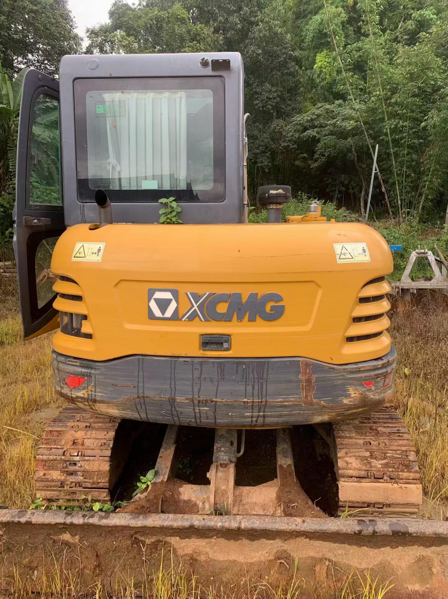 Buy XCMG XE65D Used Excavator / 2 Buy XCMG XE65D Used Excavator / 2