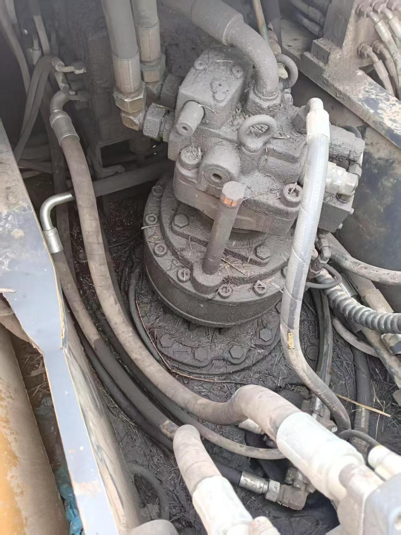 Buy XCMG XE200 Used Excavator / 5 Buy XCMG XE200 Used Excavator / 5