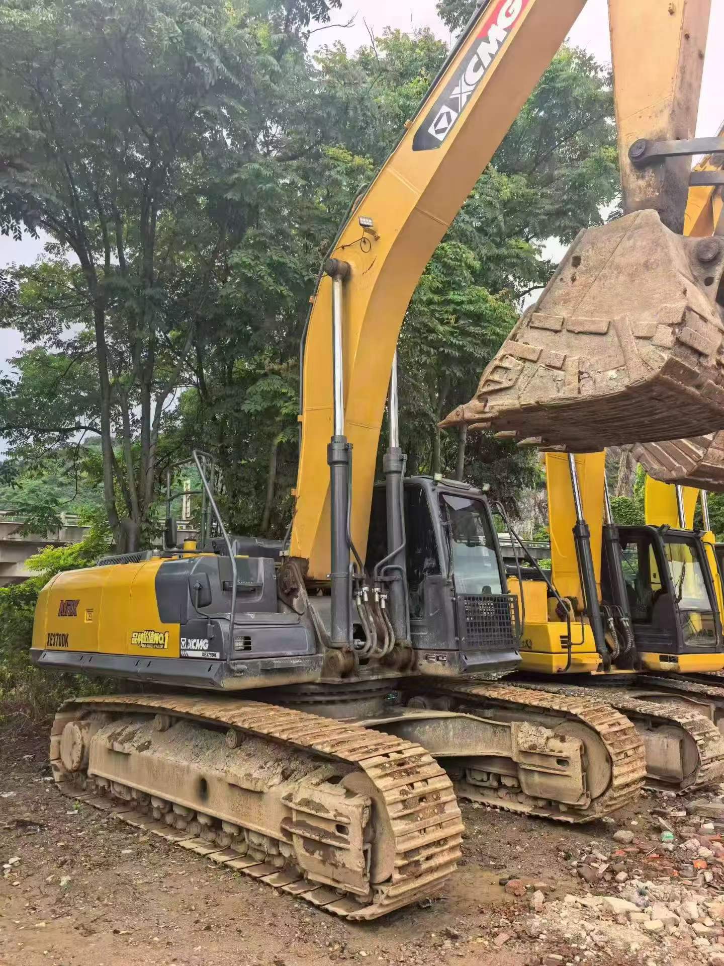 Buy XCMG XE370 Used Excavator / 6 Buy XCMG XE370 Used Excavator / 6