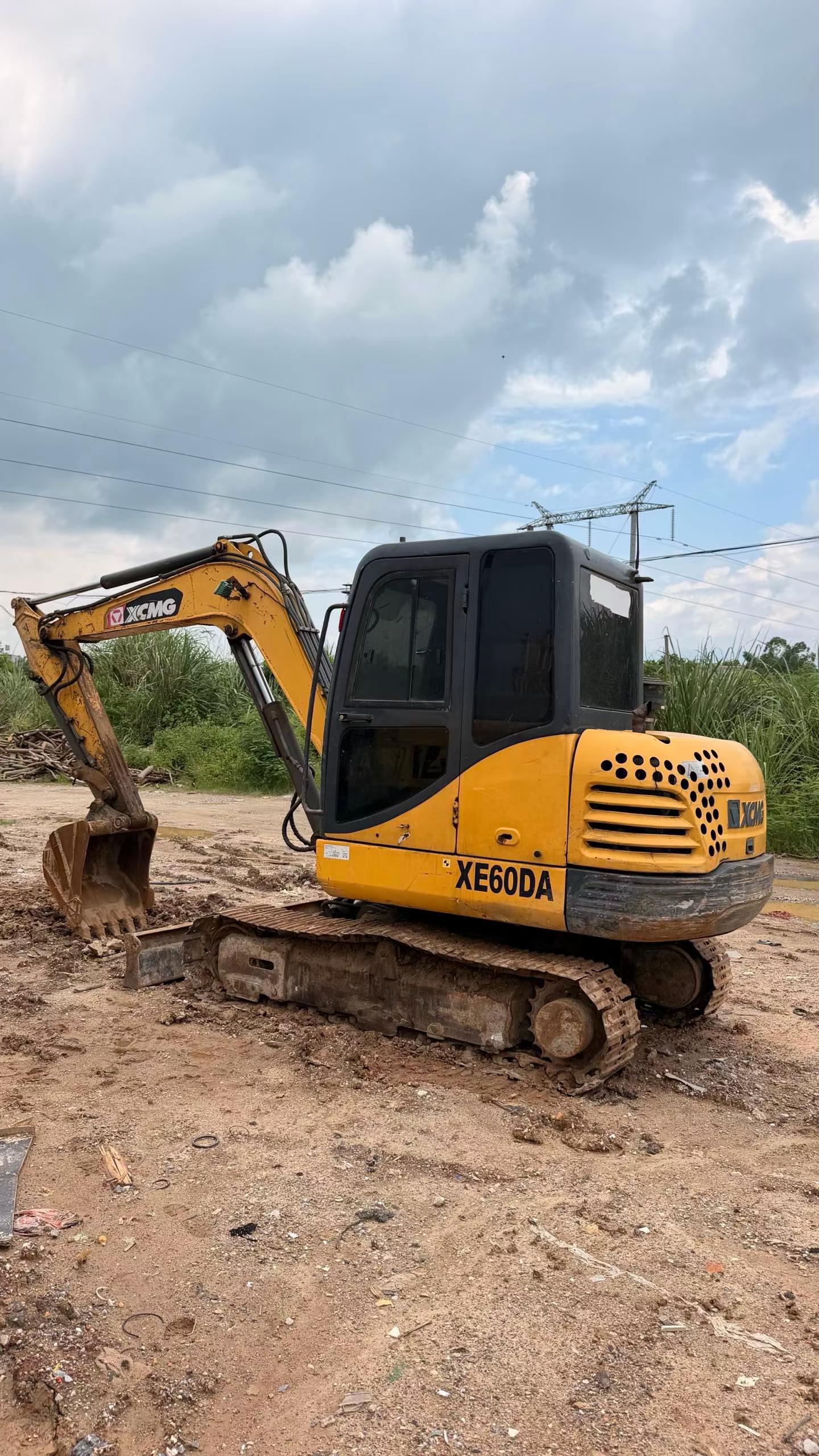 Buy XCMG XE60 Used Excavator / 4 Buy XCMG XE60 Used Excavator / 4