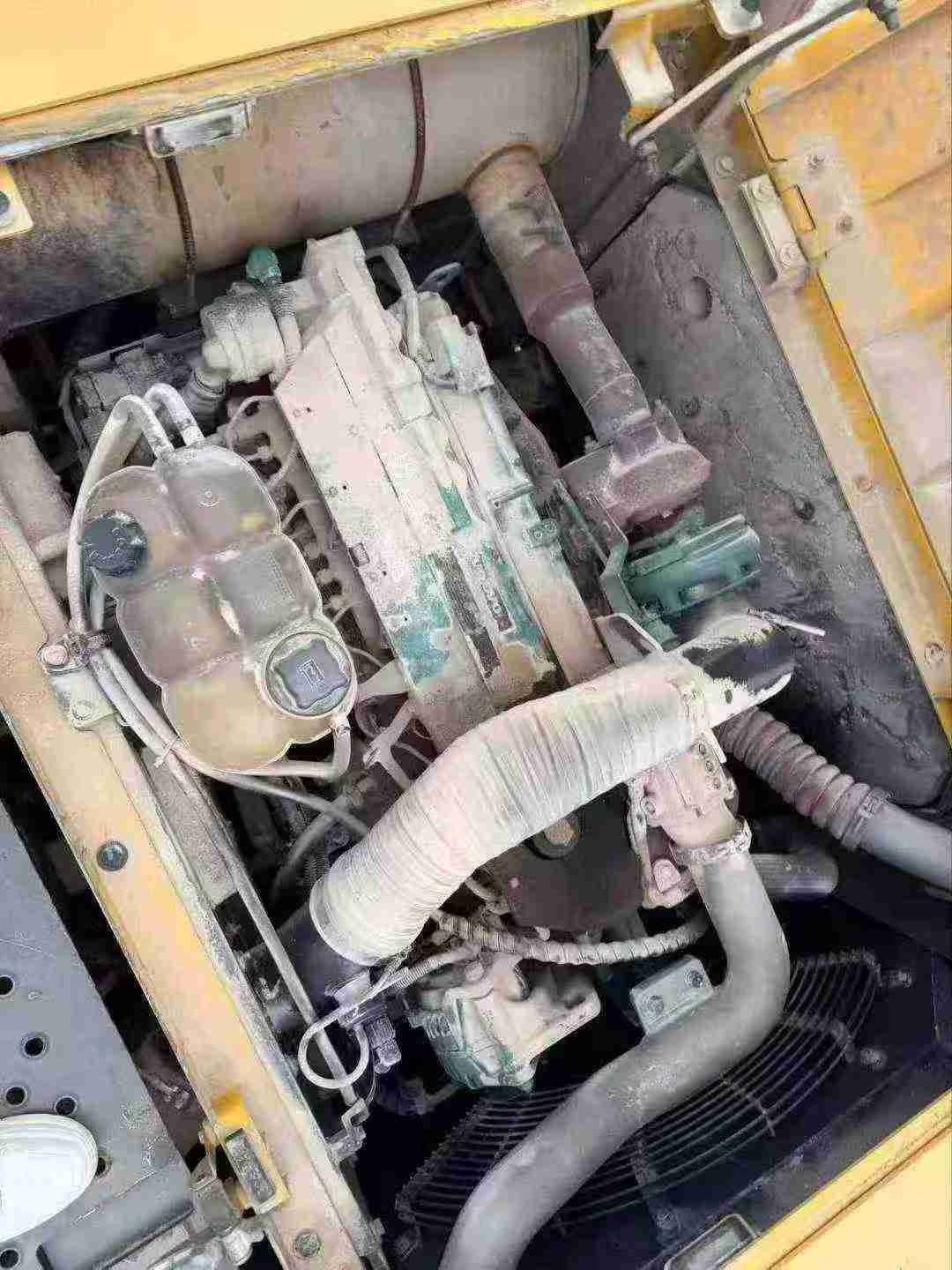 Buy Volvo L250G Used Excavator / 4 Buy Volvo L250G Used Excavator / 4