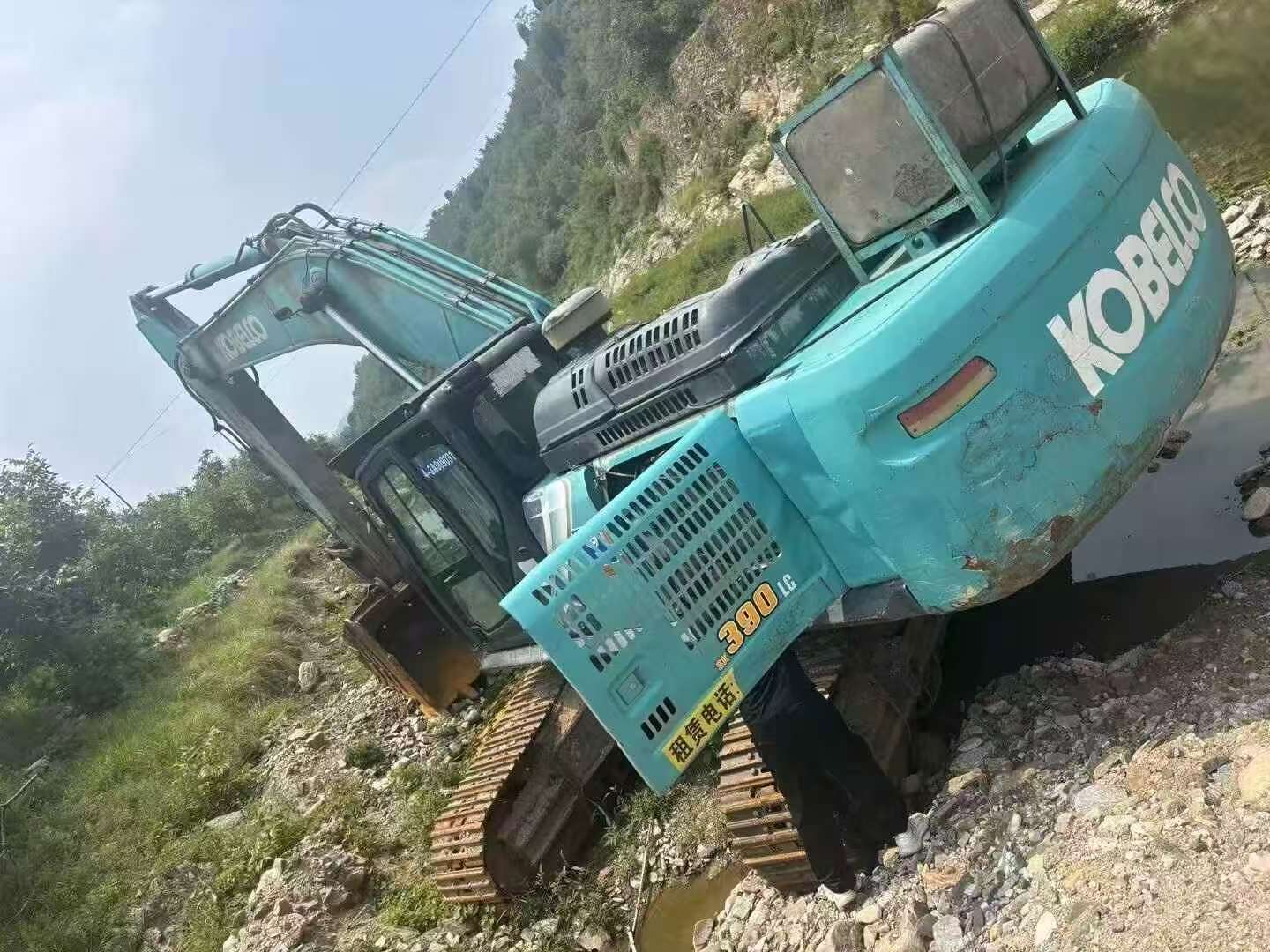 Buy Kobelco SK380D Used Excavator / 3 Buy Kobelco SK380D Used Excavator / 3