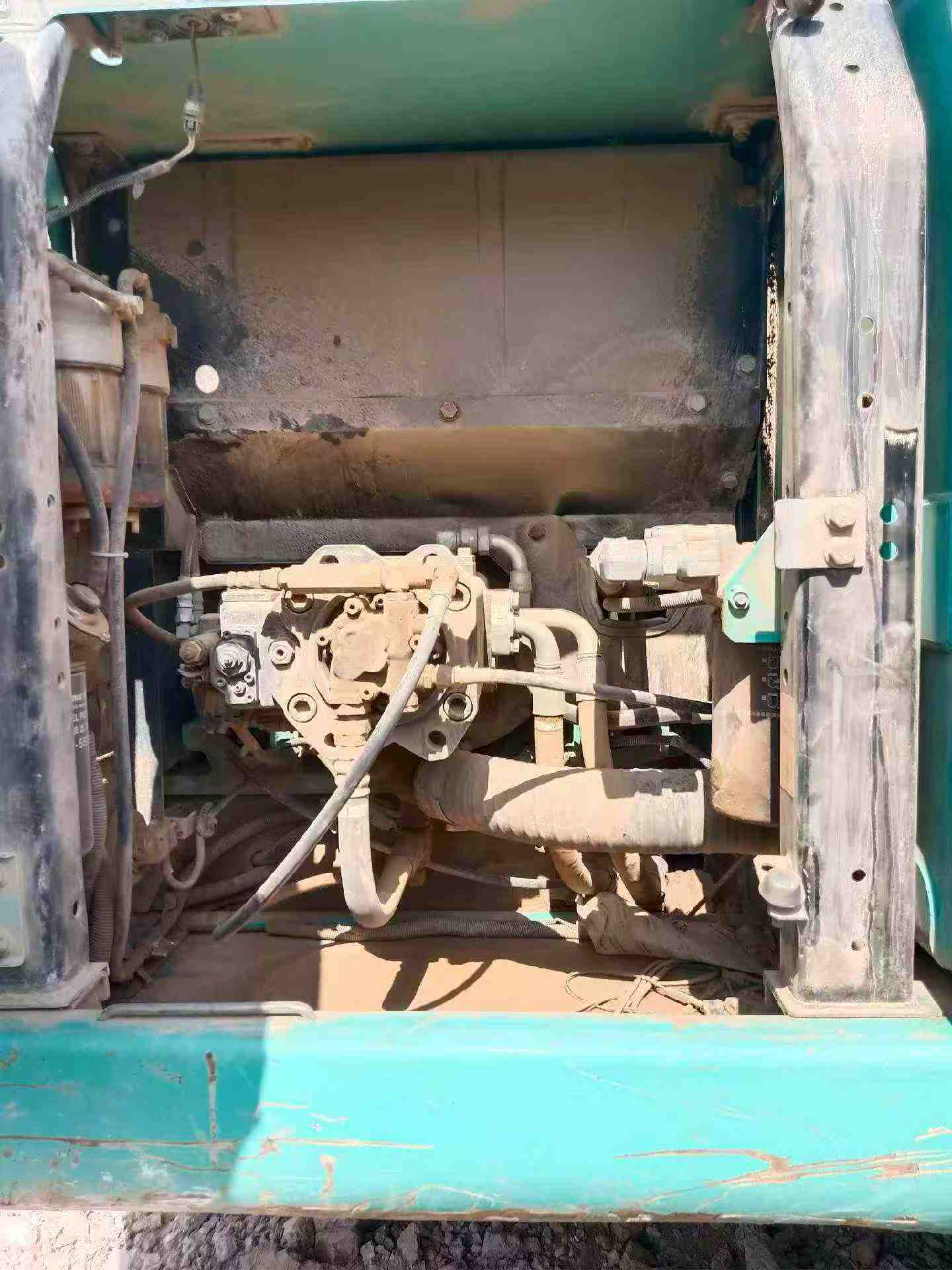 Купить Подержанный Экскаватор Kobelco SK200-2 / 5