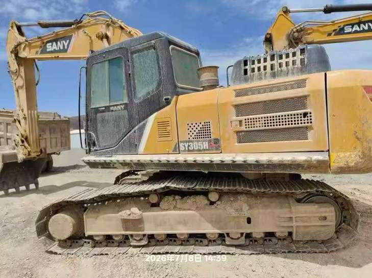 Buy Sany SY245H Used Excavator / 1