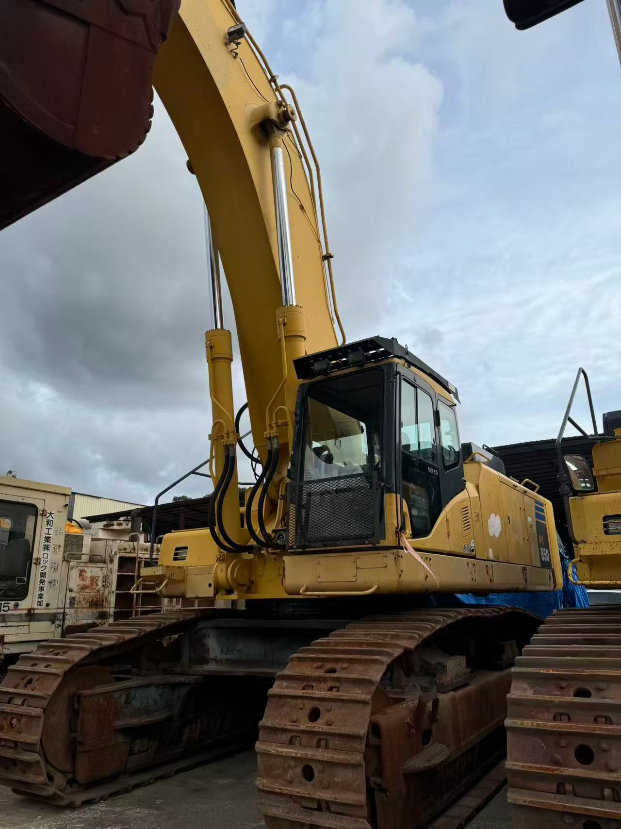Buy Komatsu PC850 Used Excavator / 4