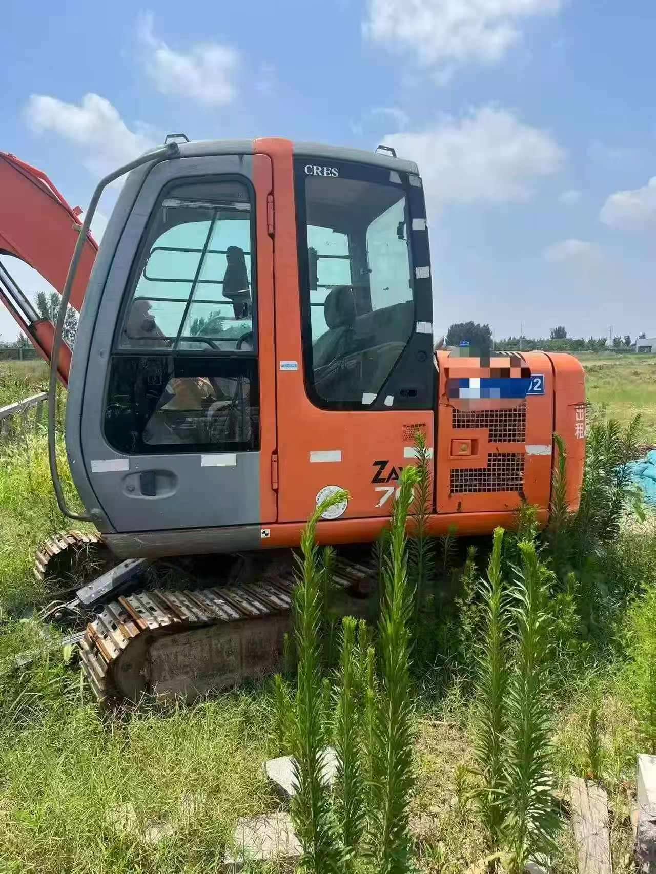 Buy Hitachi ZX60 Used Excavator / 1