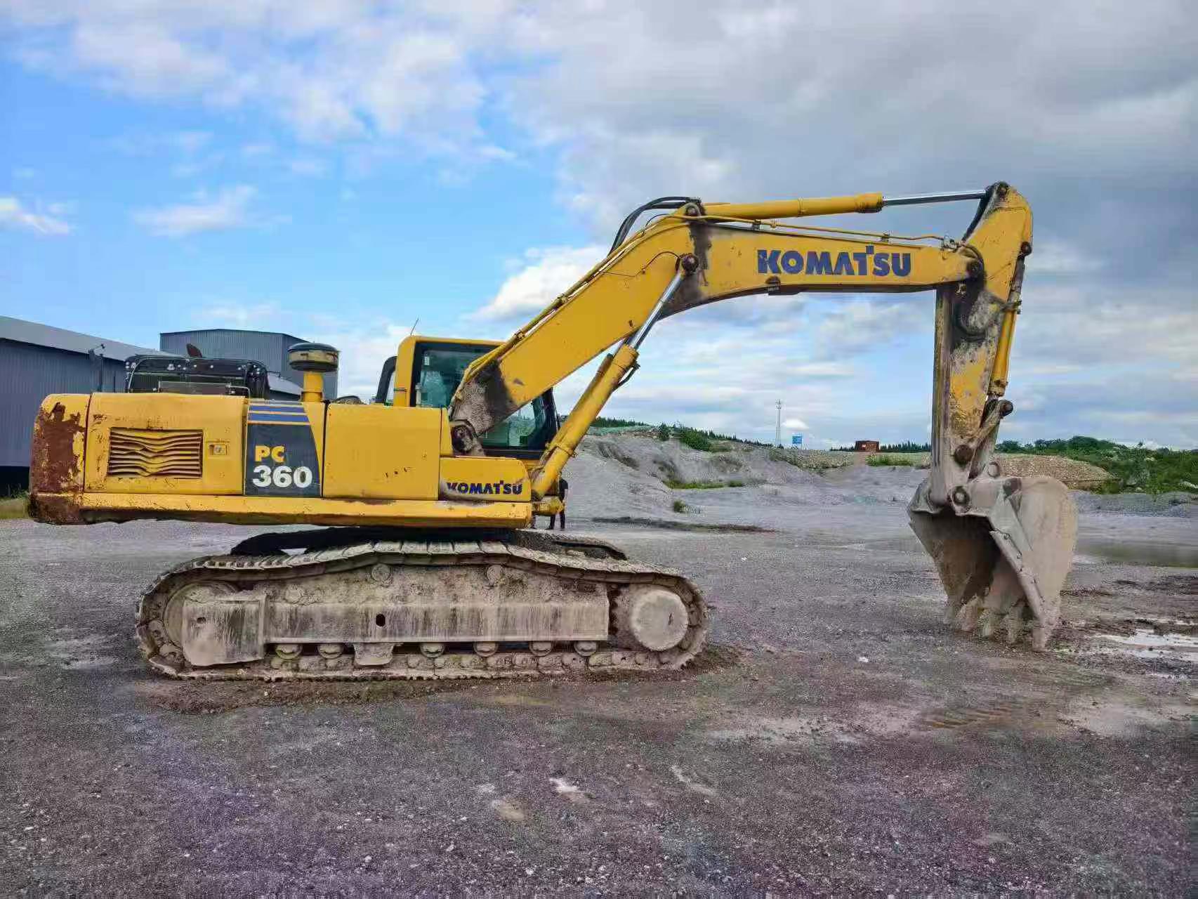 Buy Komatsu PC360-7 Used Excavator / 1