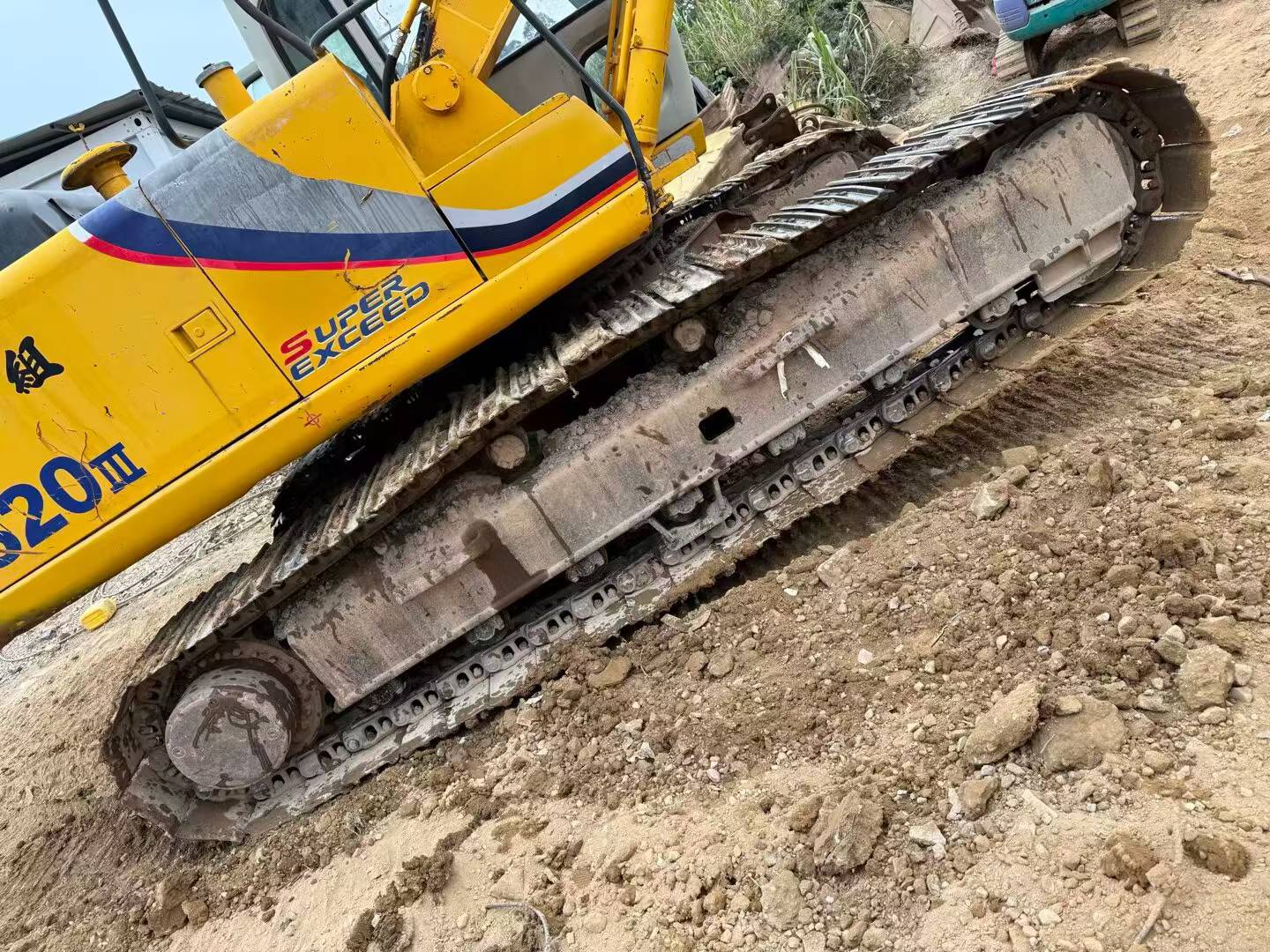 Buy Kato Used Excavator / 4 Buy Kato Used Excavator / 4