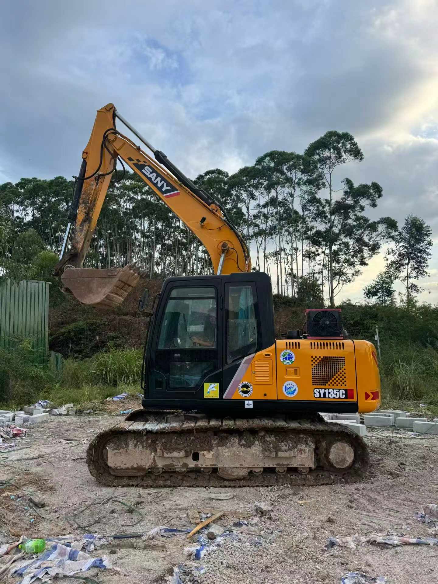 Buy Sany SY135-8S Used Excavator