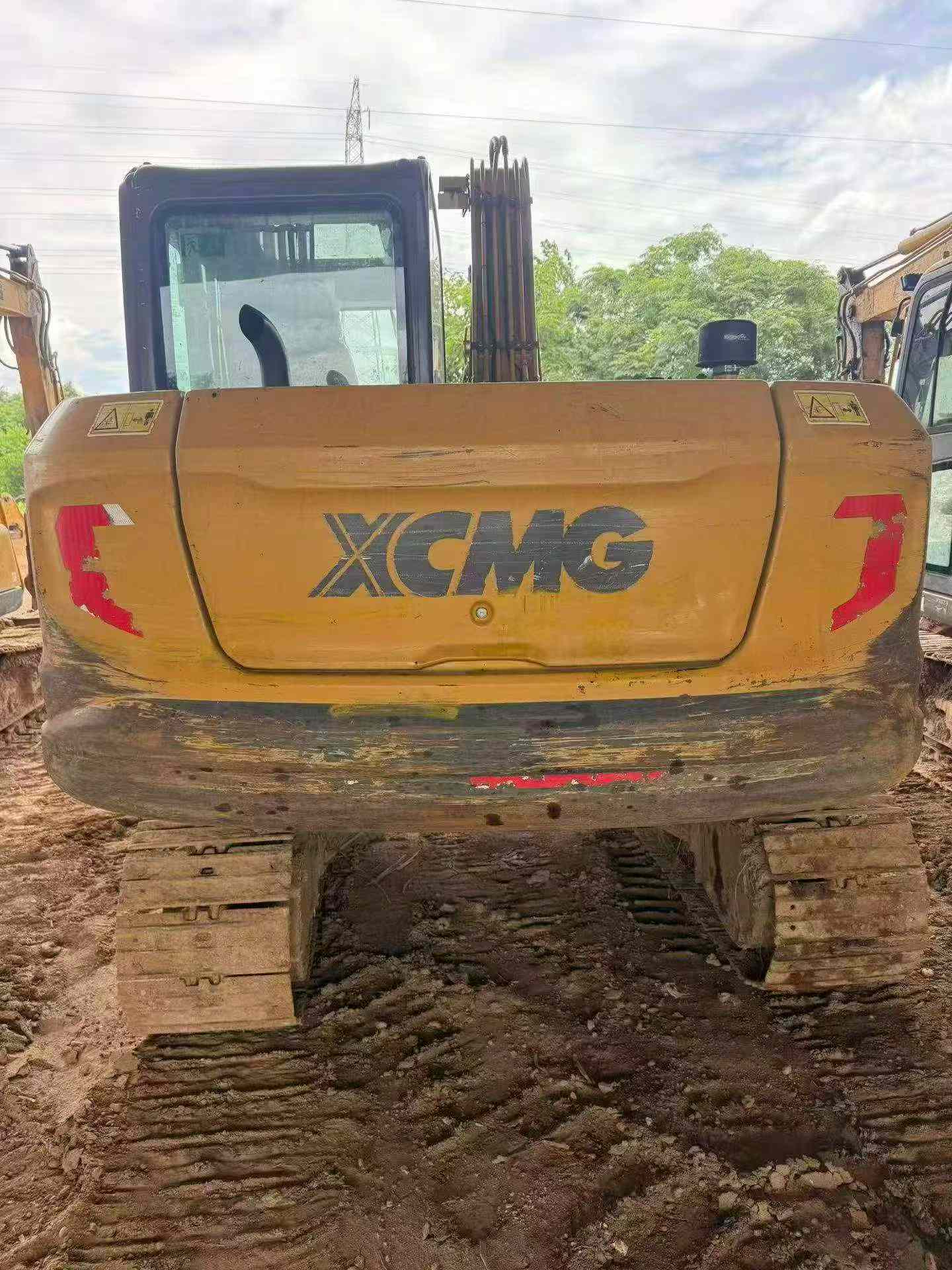 Buy XCMG XE75G Used Excavator / 1