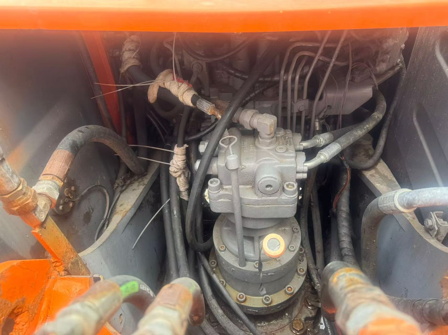 Buy Hitachi EX120-6 Used Excavator / 6