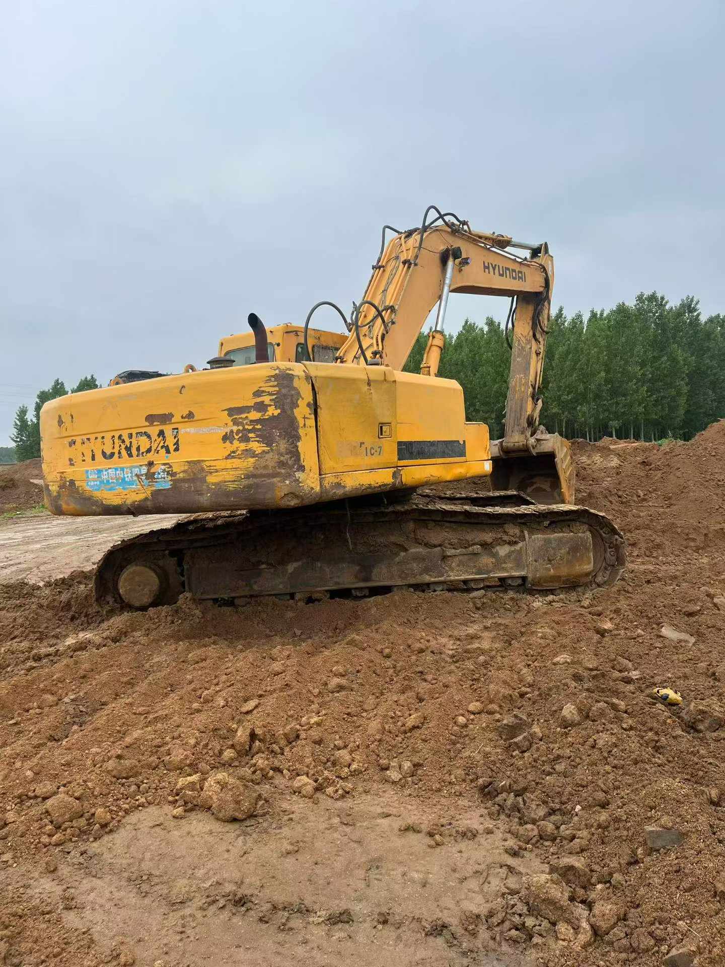 Buy Hyundai R305LVS Used Excavator / 2 Buy Hyundai R305LVS Used Excavator / 2