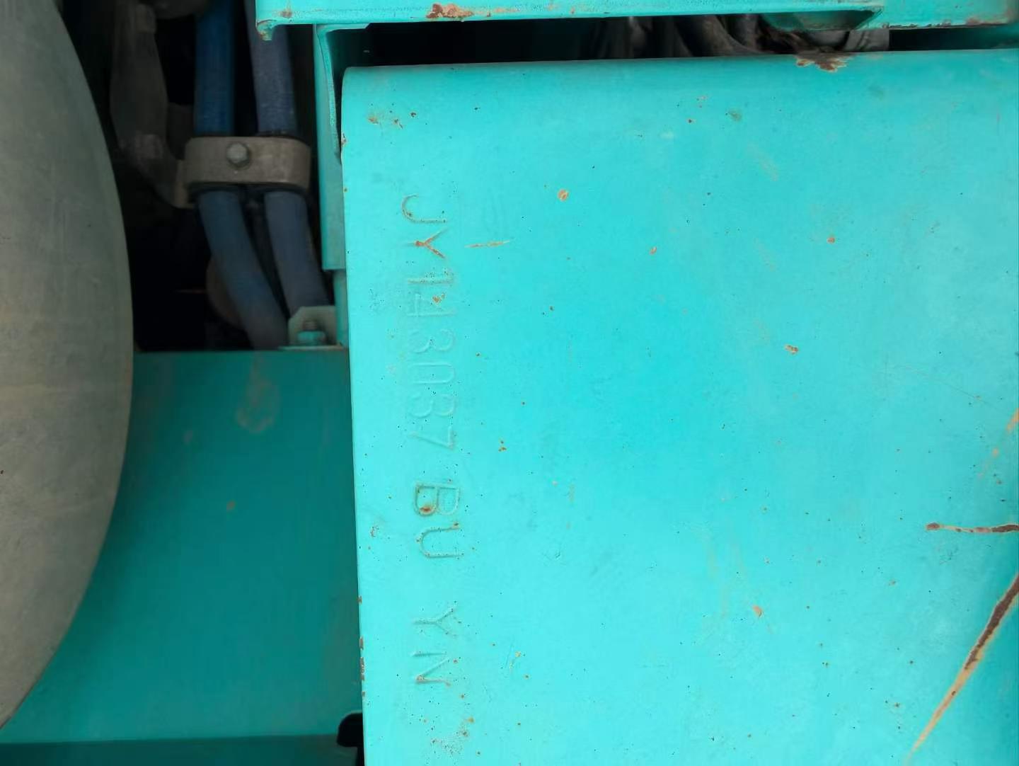 Buy Kobelco SK210 Used Excavator / 9 Buy Kobelco SK210 Used Excavator / 9