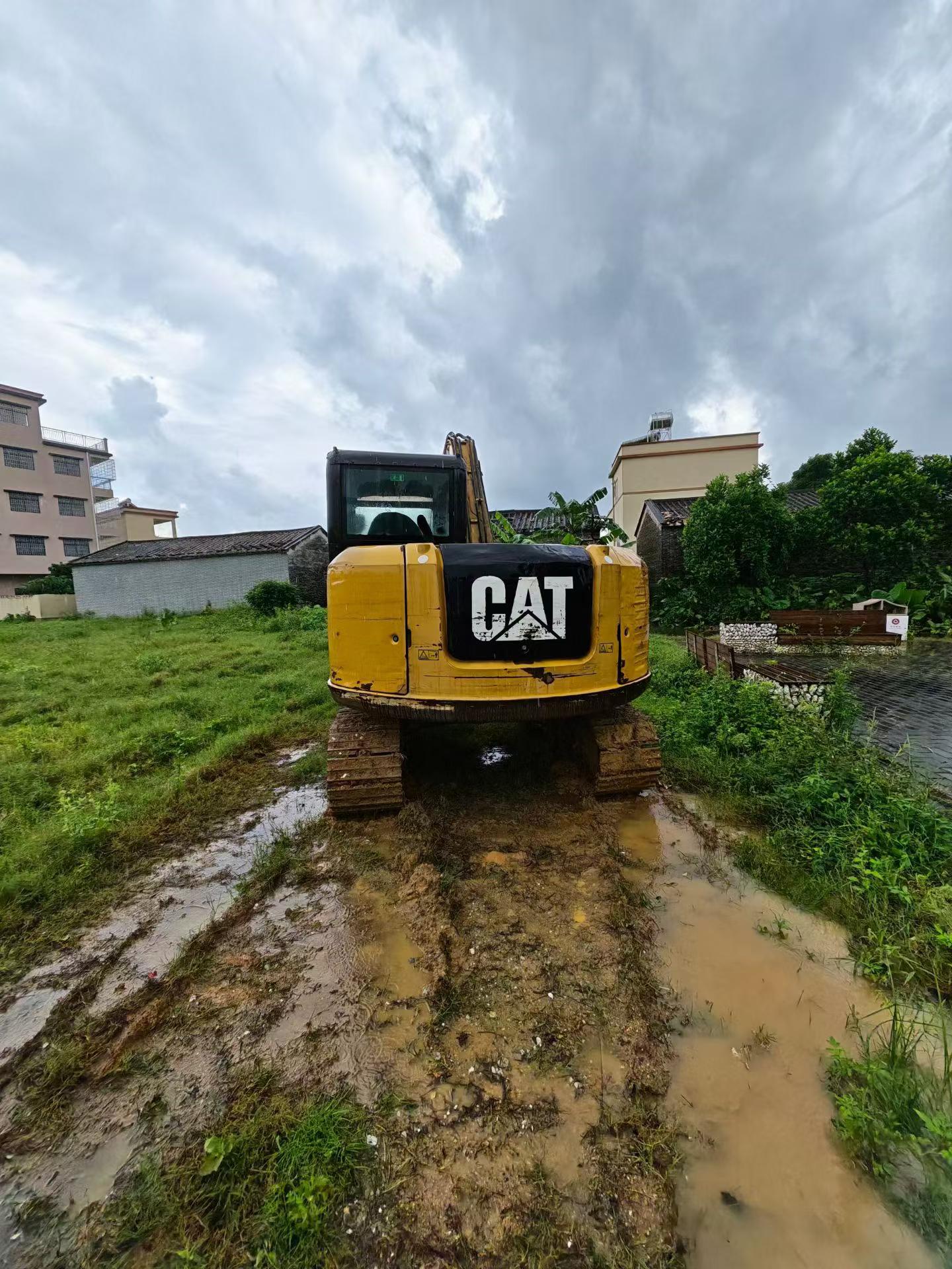 Buy Caterpillar 307B Used Excavator / 8