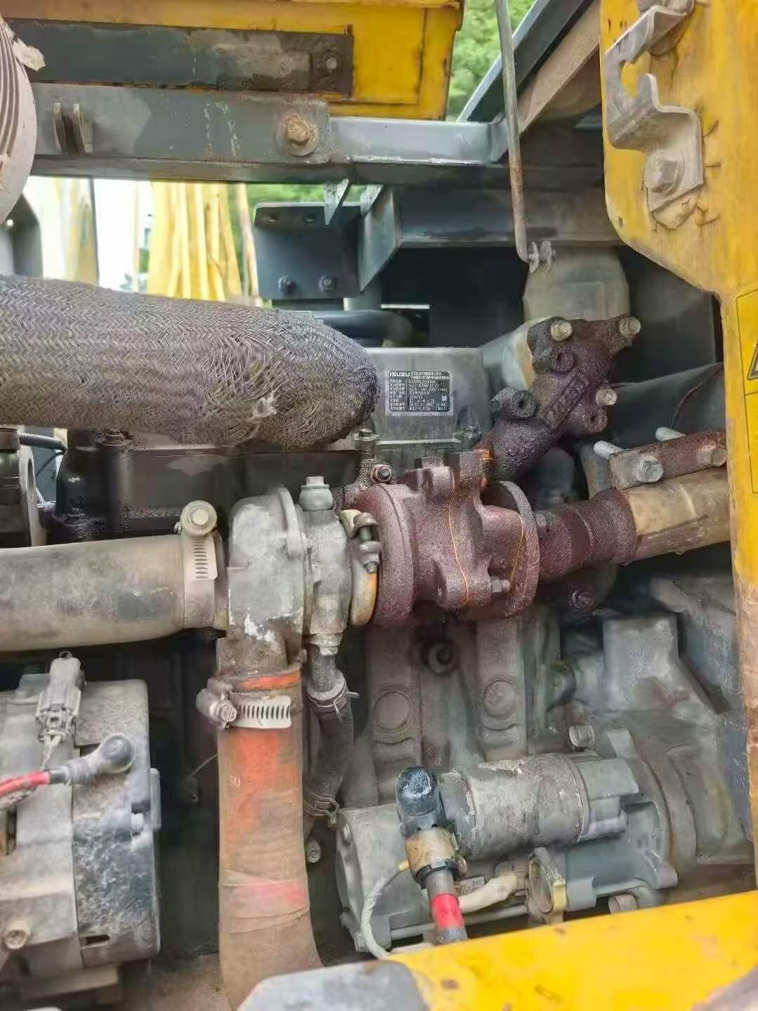 شراء حفارة Sumitomo SH80-6 مستعملة / 4