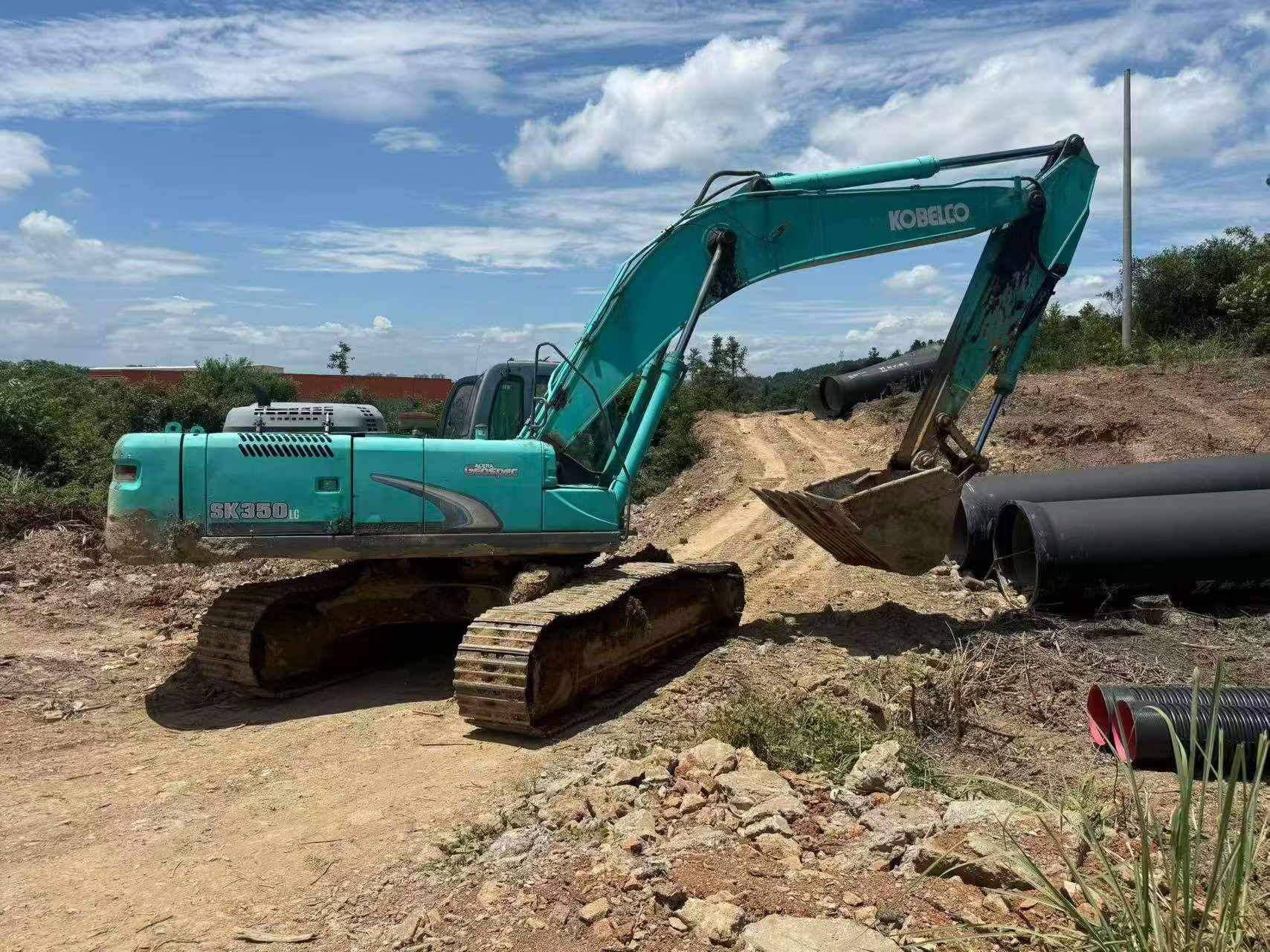 Buy Kobelco SK350-8 Used Excavator / 7 Buy Kobelco SK350-8 Used Excavator / 7