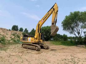 Buy Komatsu PC450-8 Used Excavator / 3 Buy Komatsu PC450-8 Used Excavator / 3