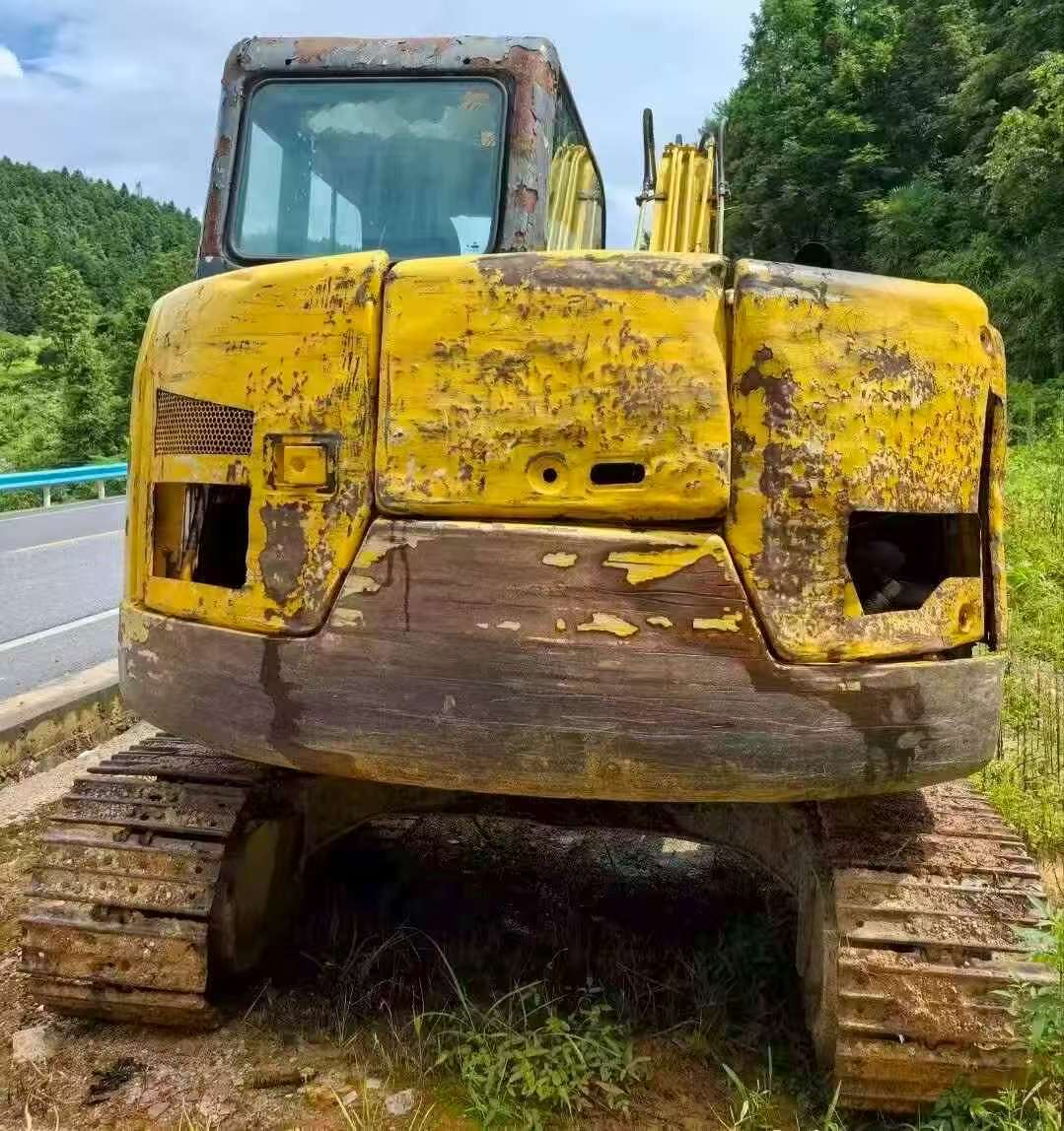 شراء حفارة Sumitomo SH80-6 مستعملة / 2