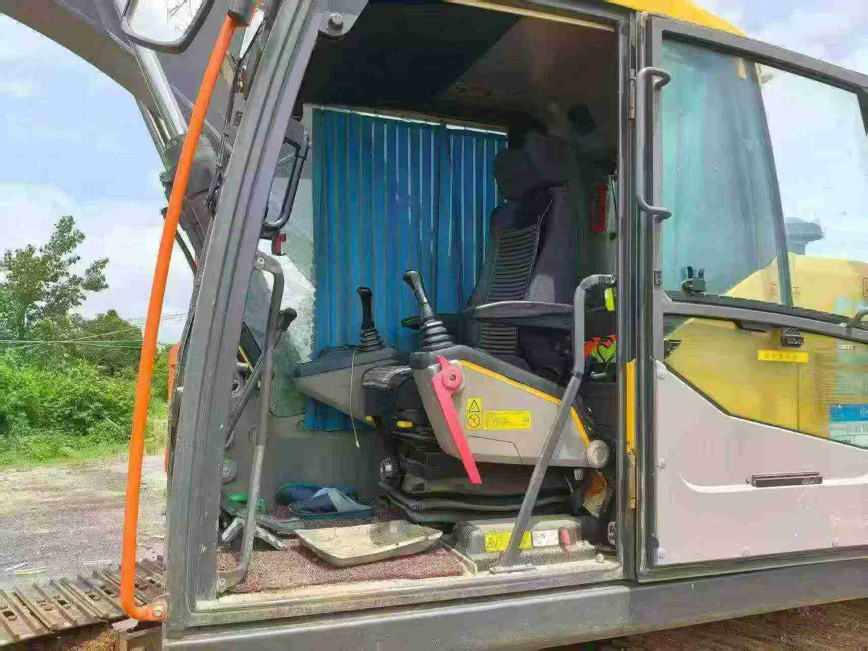 Buy Volvo Used Excavator / 6 Buy Volvo Used Excavator / 6