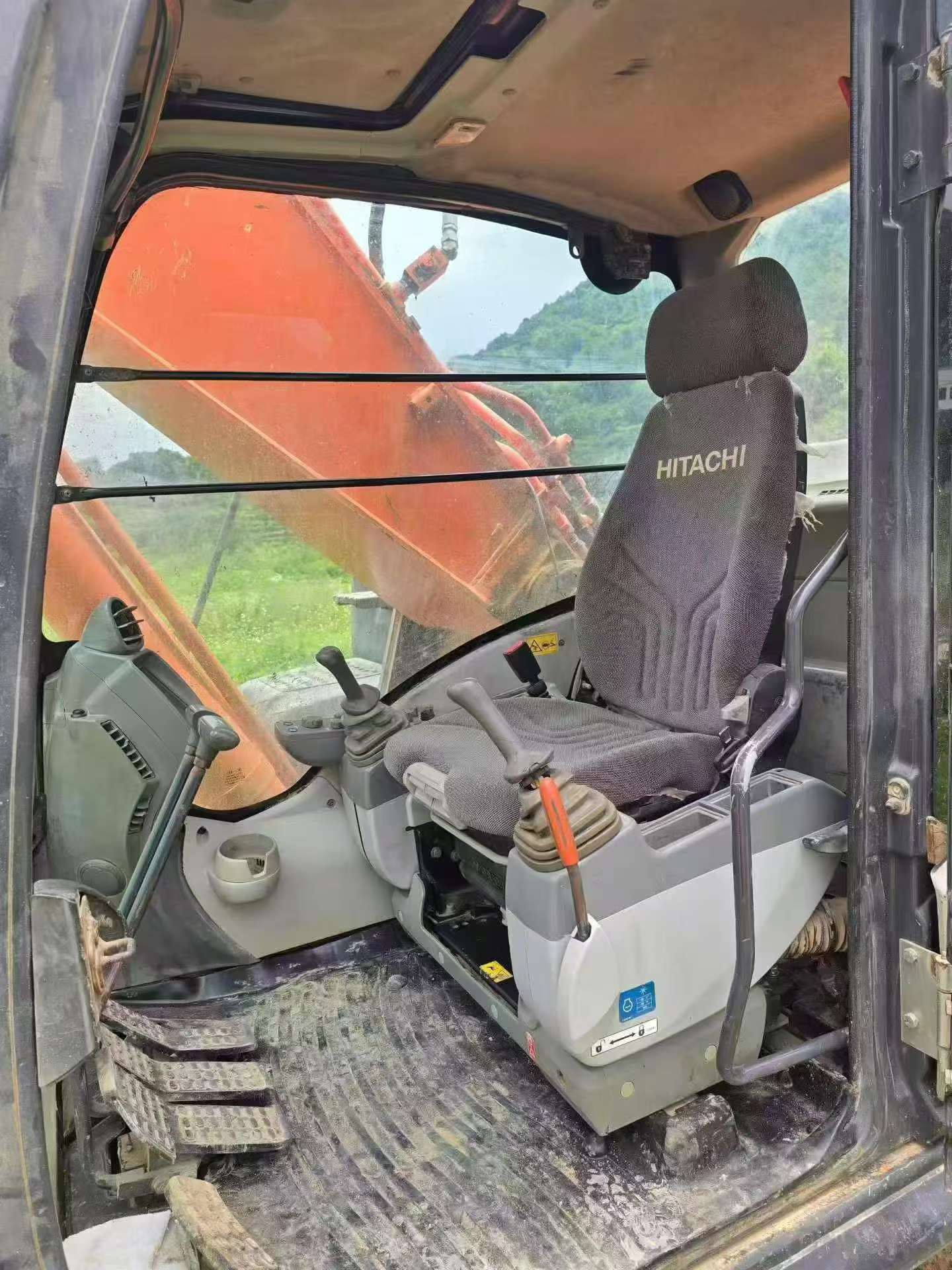 Buy Hitachi ZX360K-5A Used Excavator / 1