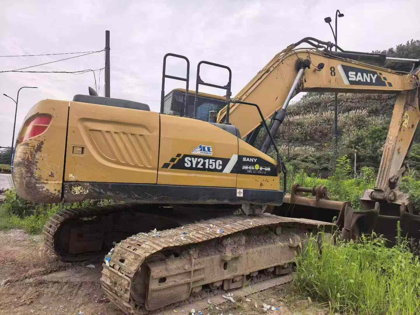 Buy Sany SY215C Used Excavator / 8 Buy Sany SY215C Used Excavator / 8