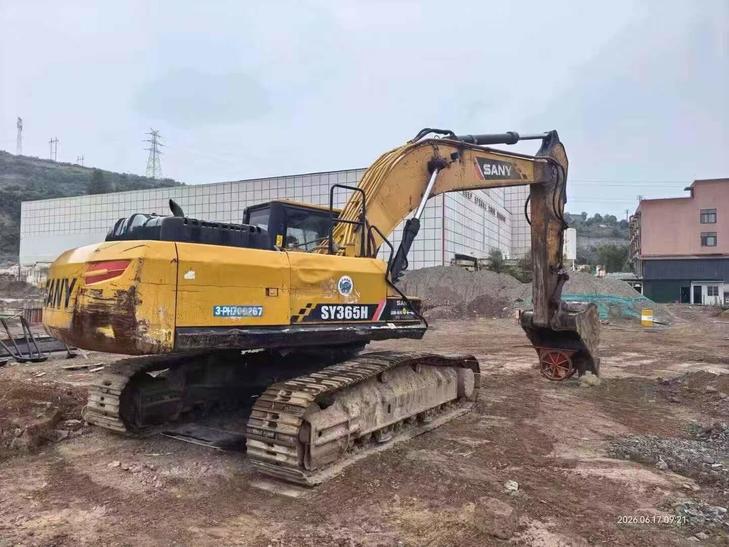 Buy Sany SY305C Used Excavator / 1