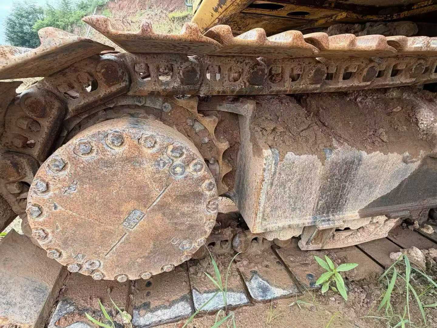 Buy Komatsu PC240-6 Used Excavator / 2 Buy Komatsu PC240-6 Used Excavator / 2