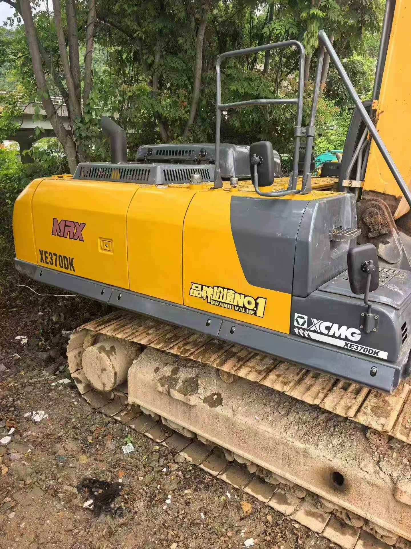 Buy XCMG XE370 Used Excavator / 7 Buy XCMG XE370 Used Excavator / 7