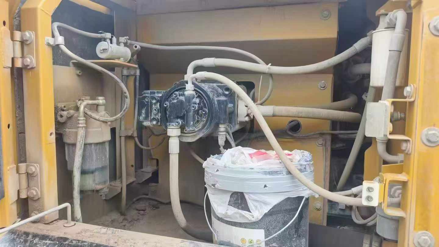 Buy Sany SY245H Used Excavator / 2