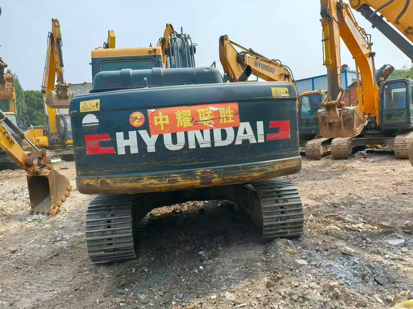 Buy Hyundai R130W Used Excavator / 4 Buy Hyundai R130W Used Excavator / 4