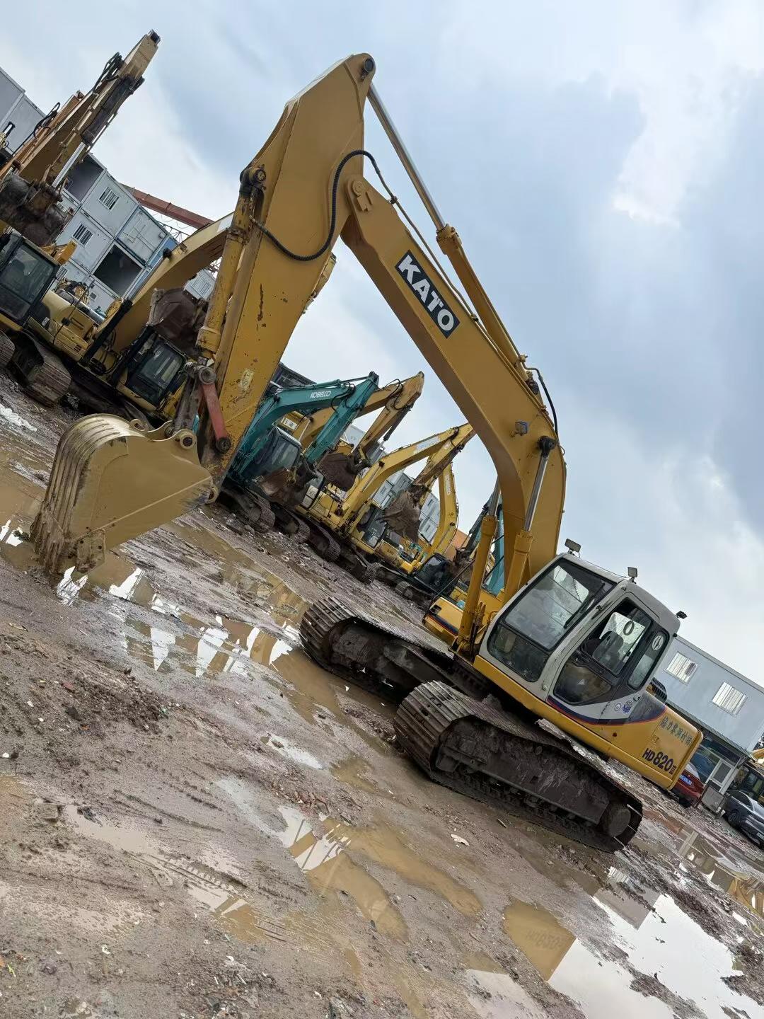 Buy Kato Used Excavator / 3 Buy Kato Used Excavator / 3