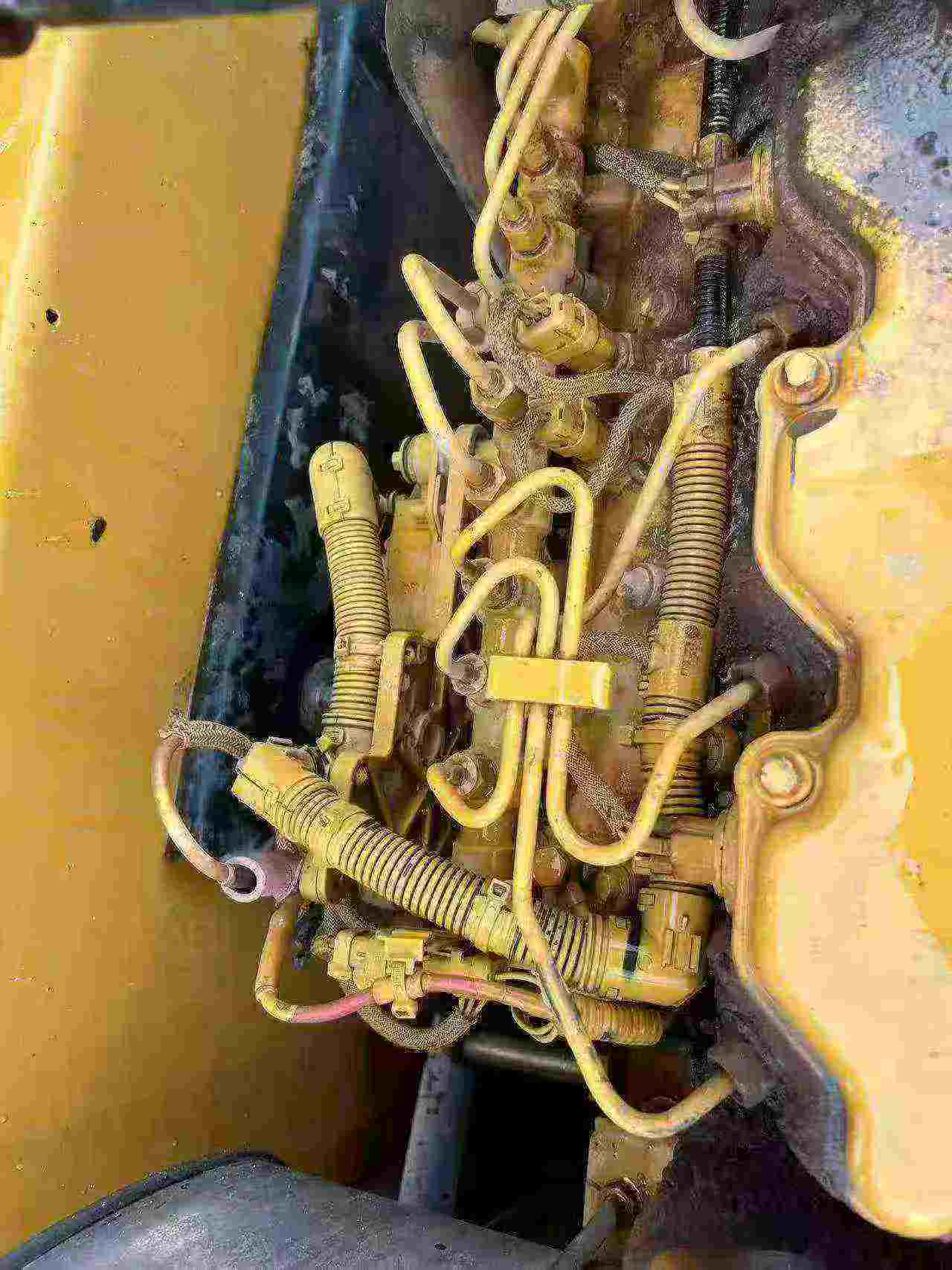Buy Caterpillar 330B Used Excavator / 3 Buy Caterpillar 330B Used Excavator / 3