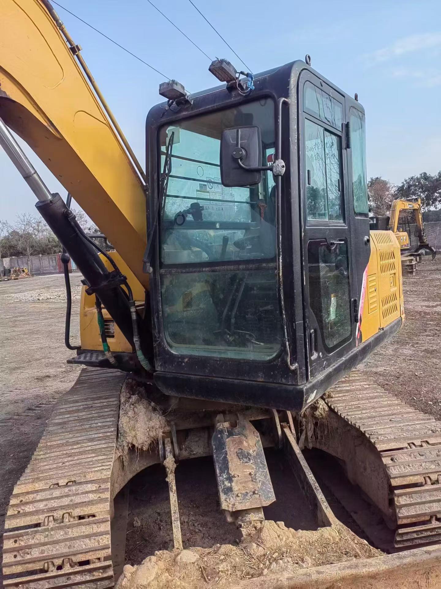 Buy Sany SY95C Used Excavator / 5 Buy Sany SY95C Used Excavator / 5