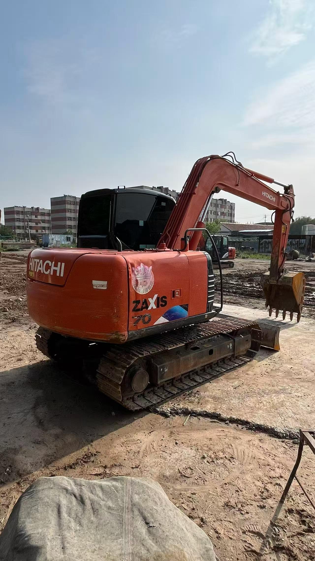 Buy Hitachi EX70 Used Excavator / 4 Buy Hitachi EX70 Used Excavator / 4