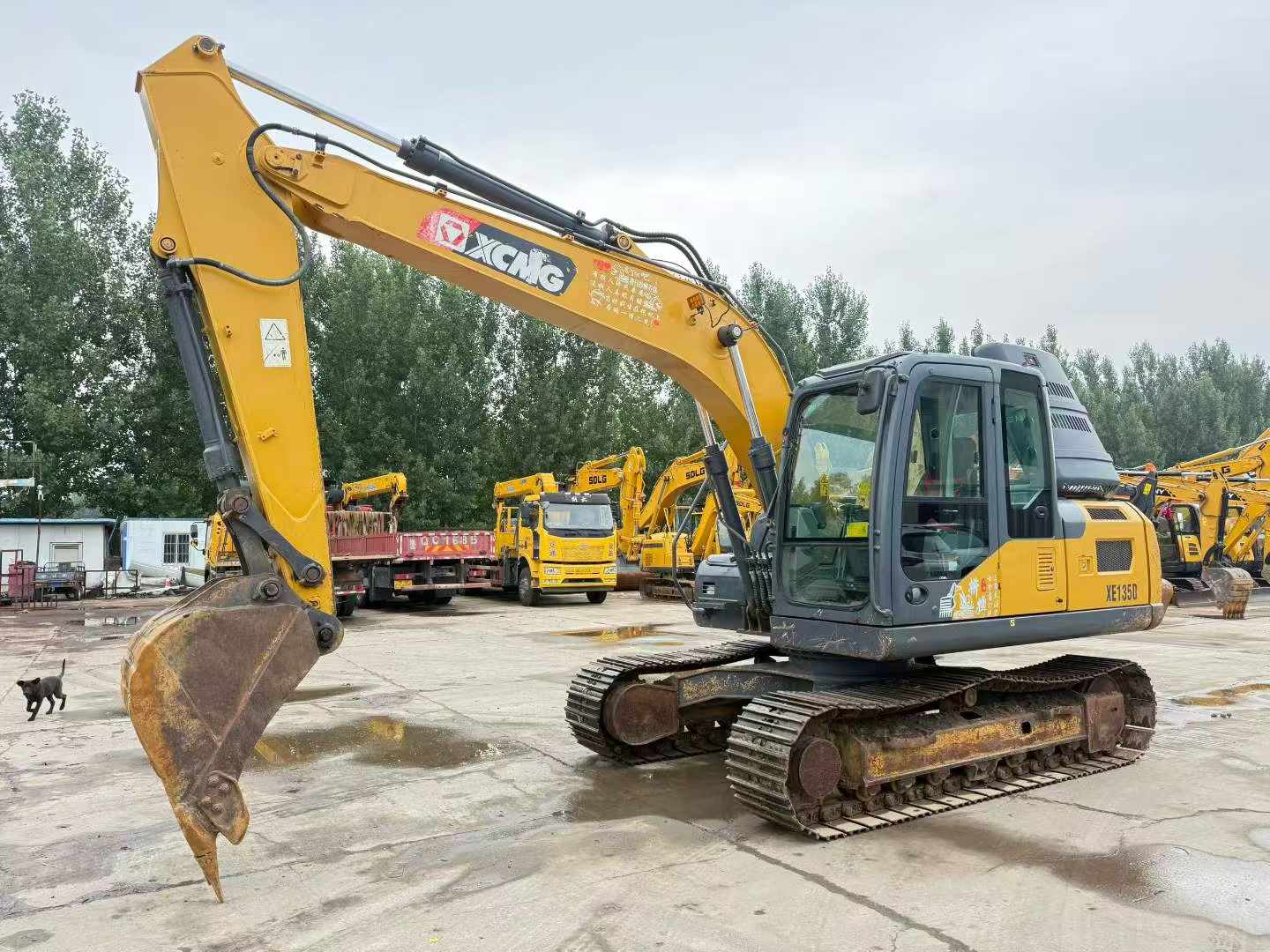 Buy XCMG XE135B Used Excavator / 3 Buy XCMG XE135B Used Excavator / 3
