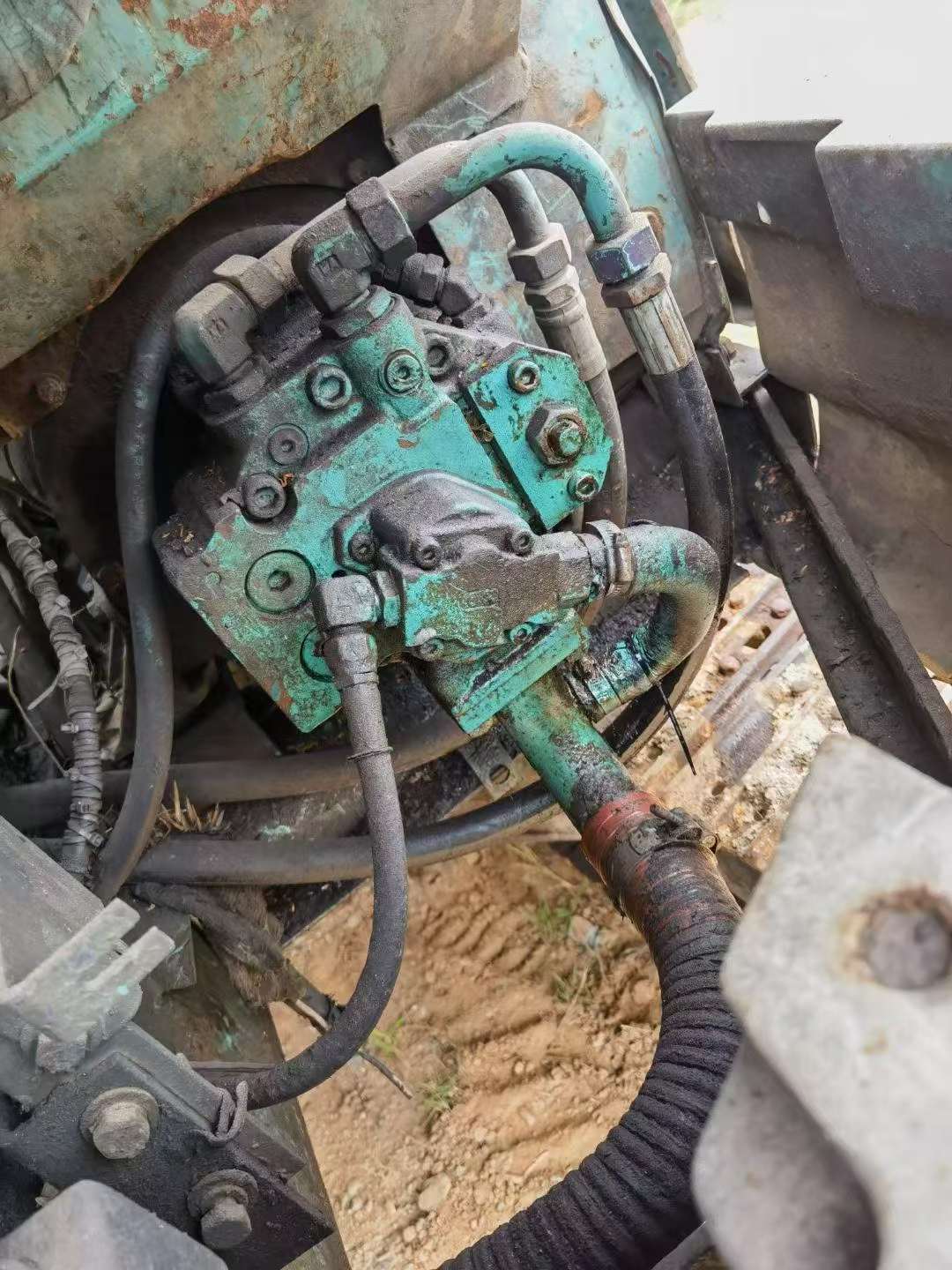 Buy Kobelco SK60 Used Excavator / 1