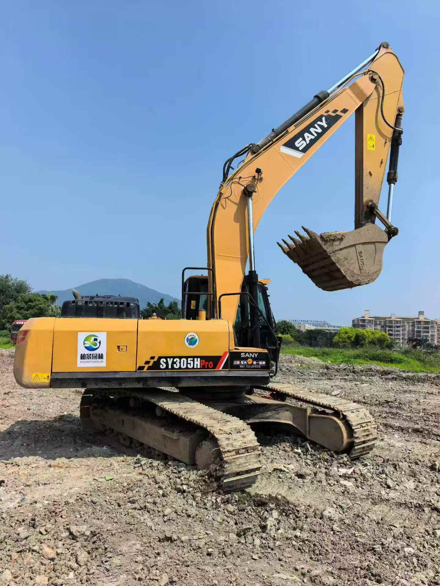 Buy Sany SY305C Used Excavator / 3 Buy Sany SY305C Used Excavator / 3