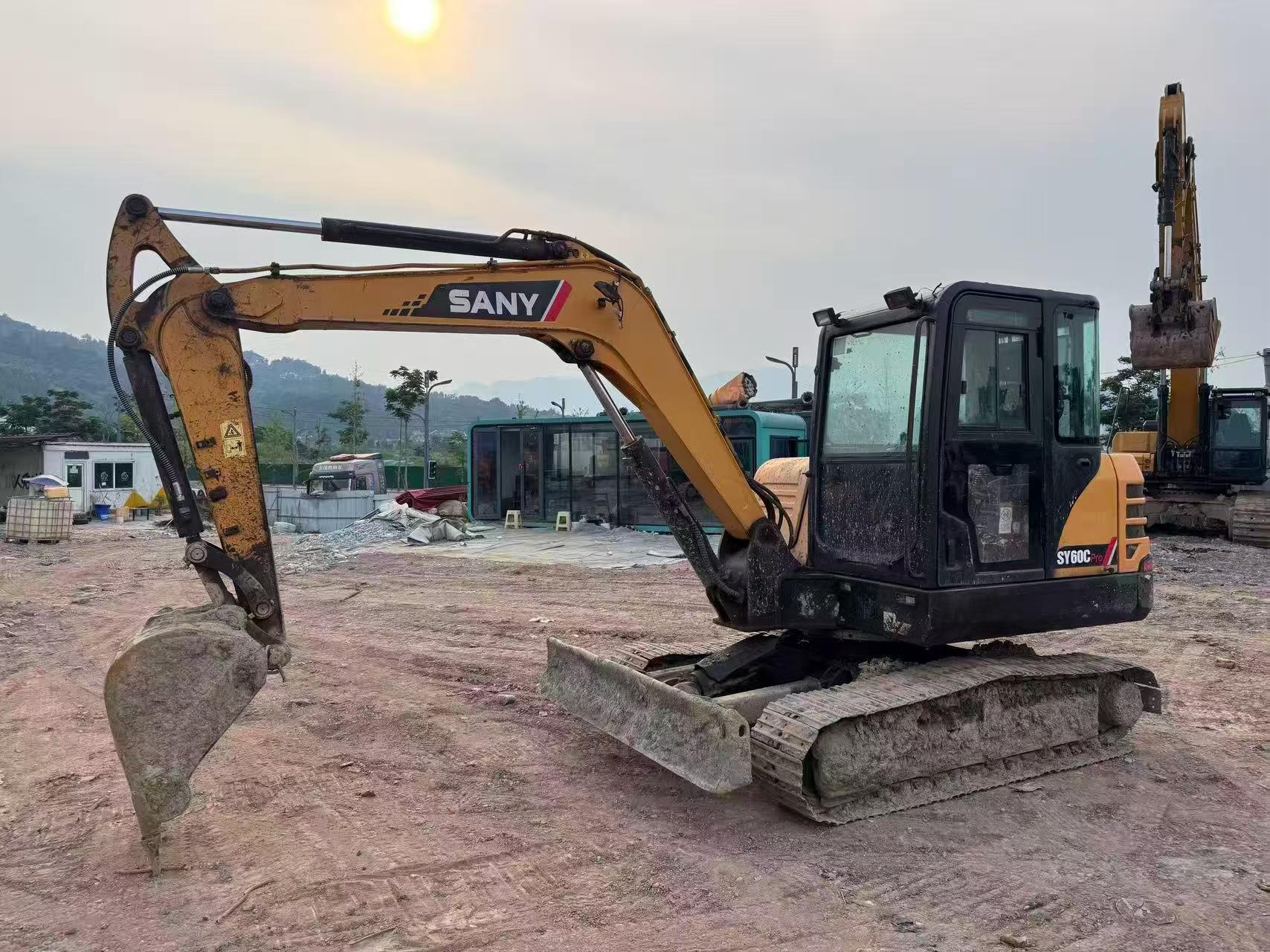 Buy Sany SY60 Used Excavator / 1