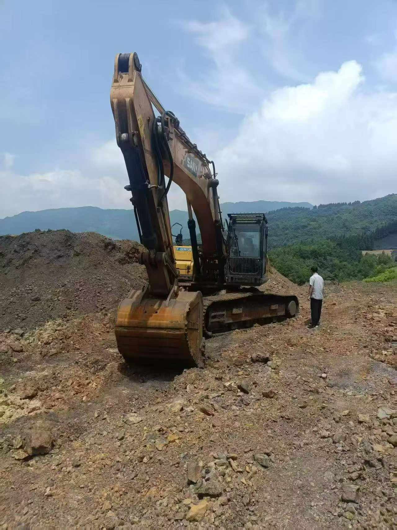 Buy Sany SY365C Used Excavator / 1