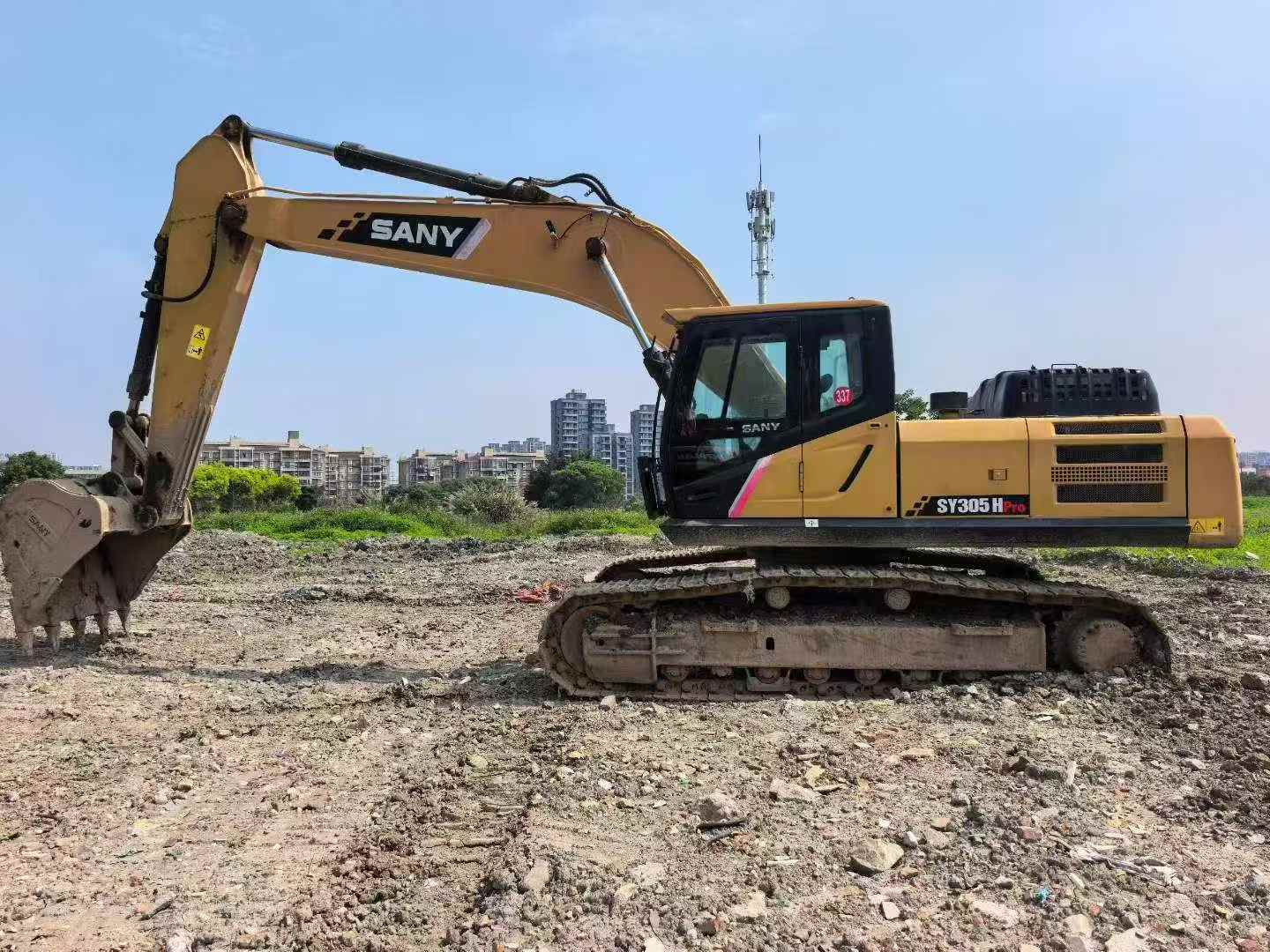 Buy Sany SY305C Used Excavator / 5 Buy Sany SY305C Used Excavator / 5