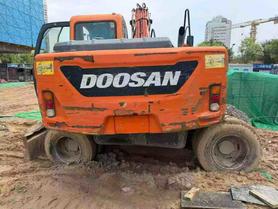 Buy Doosan DH150 Used Excavator / 3 Buy Doosan DH150 Used Excavator / 3