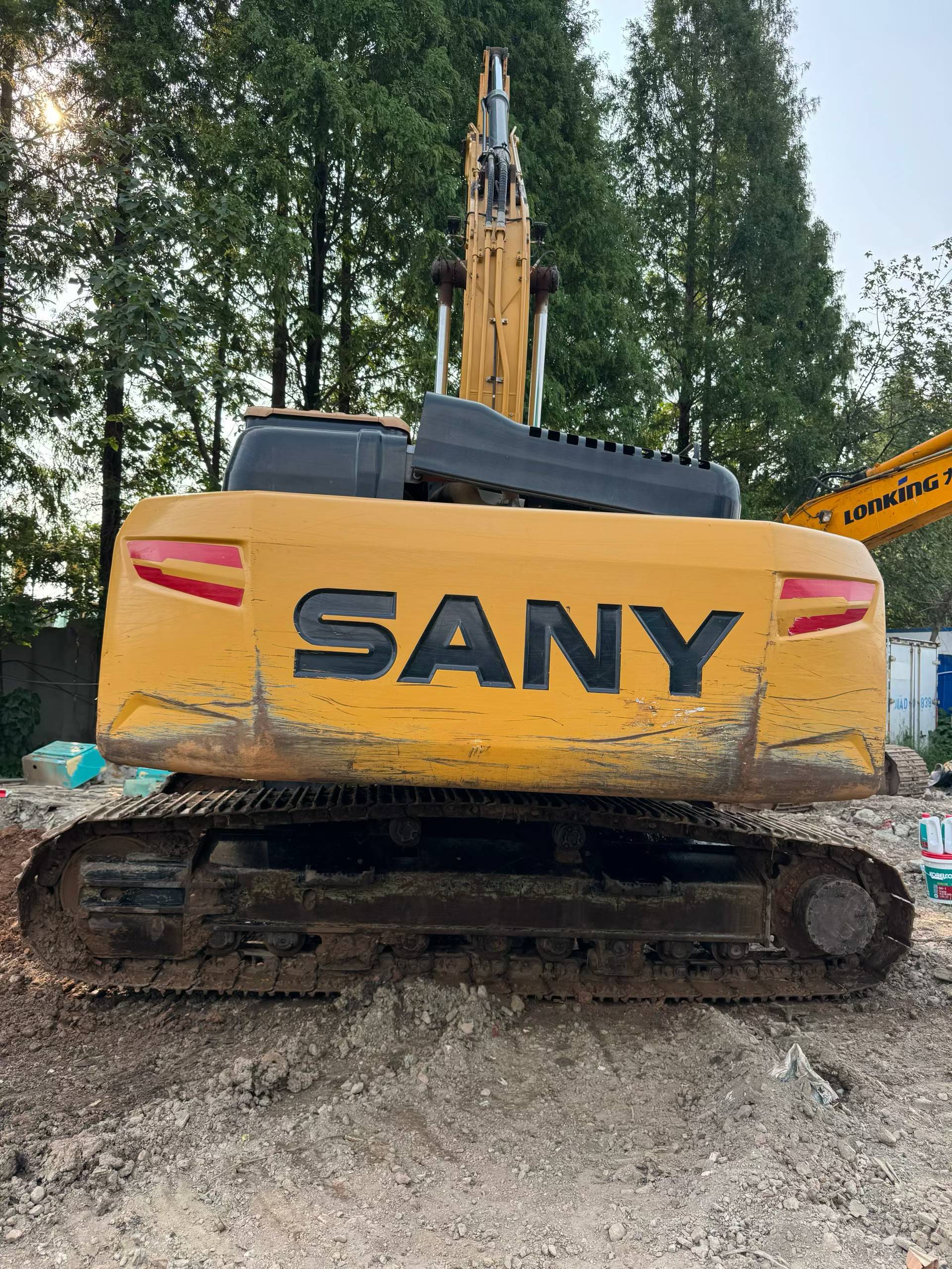 Buy Sany SY245H Used Excavator / 3 Buy Sany SY245H Used Excavator / 3