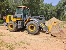 Buy XCMG Used Loader / 4 Buy XCMG Used Loader / 4