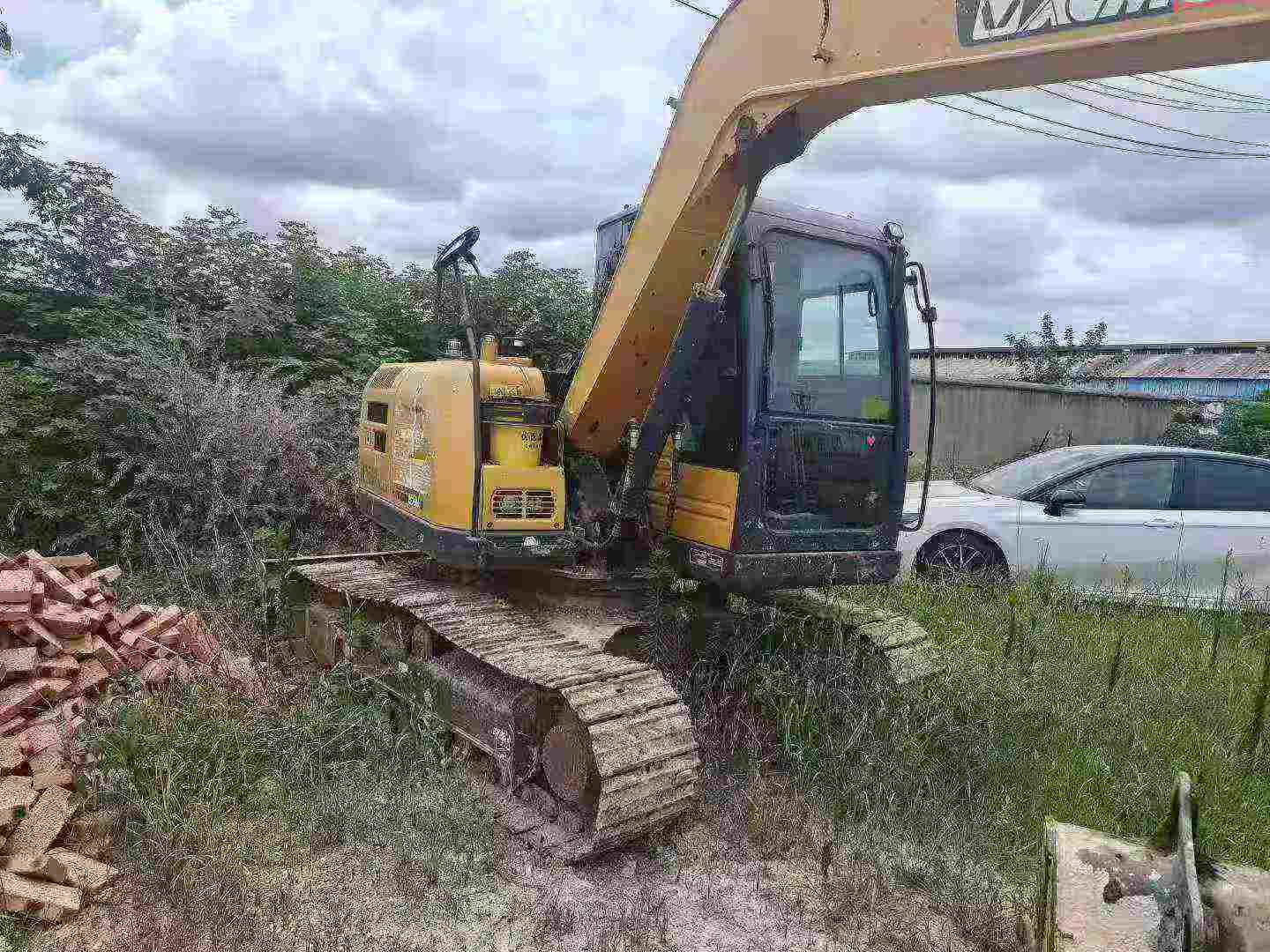 Buy XCMG XE75C Used Excavator / 2 Buy XCMG XE75C Used Excavator / 2